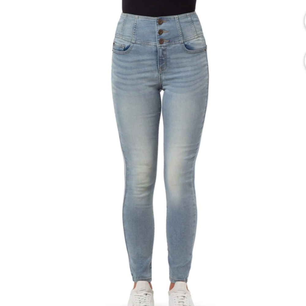 No Boundaries Jeans
